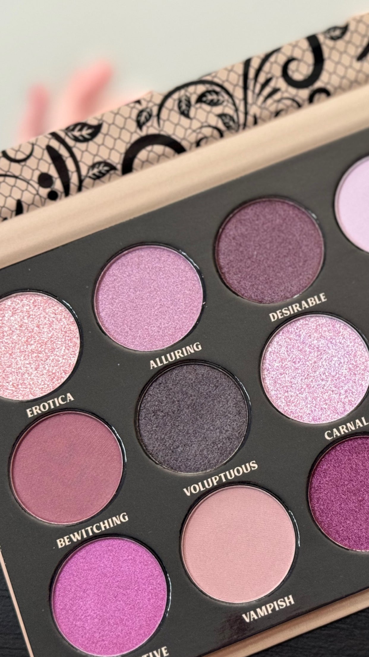 Lace Eyeshadow Palette